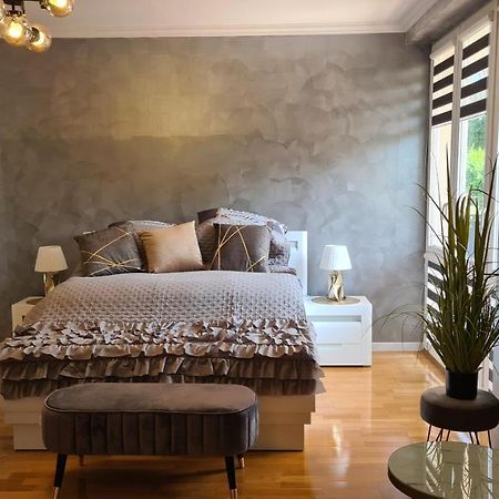 Apartament Deluxe 2 Освенцим Экстерьер фото