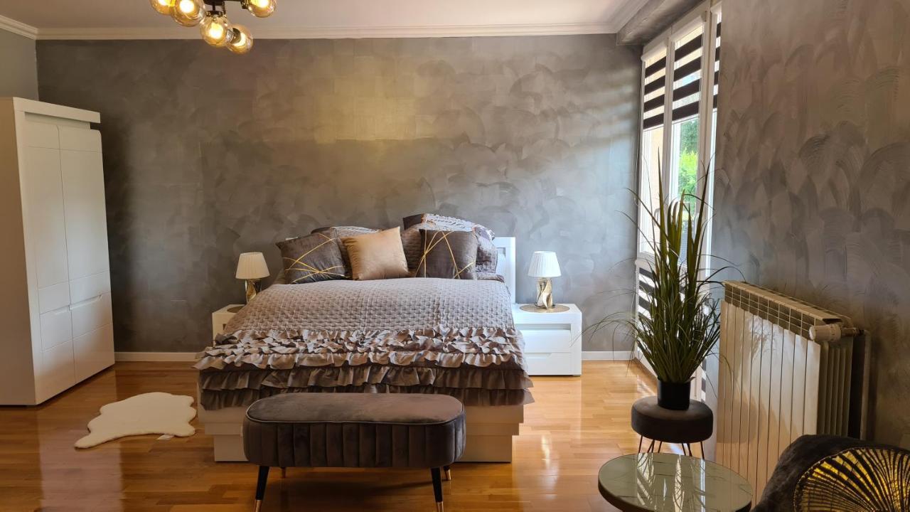 Apartament Deluxe 2 Освенцим Экстерьер фото