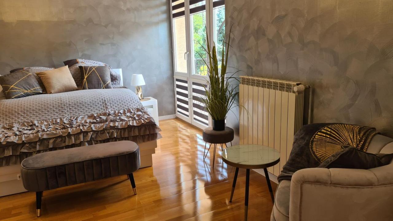Apartament Deluxe 2 Освенцим Экстерьер фото