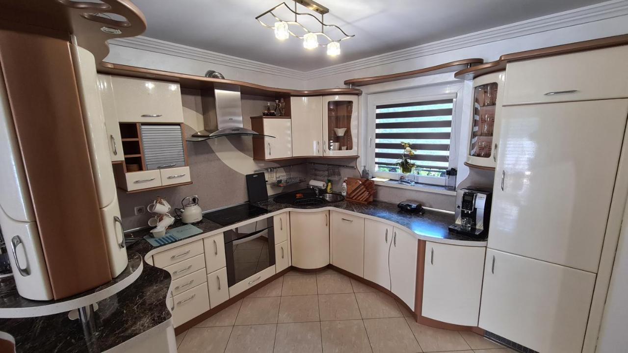 Apartament Deluxe 2 Освенцим Экстерьер фото